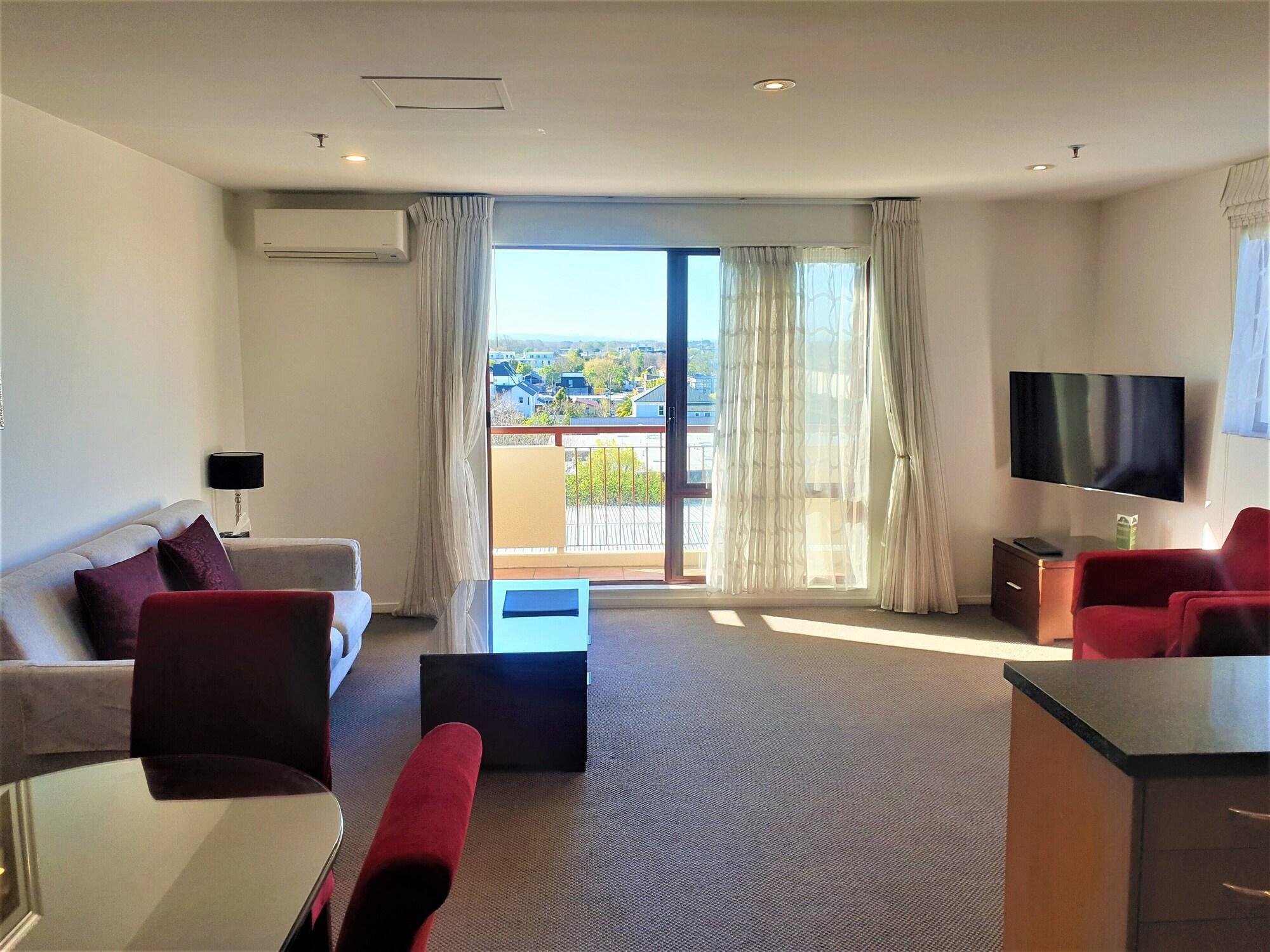 Hotel Fino Hotel & Suites